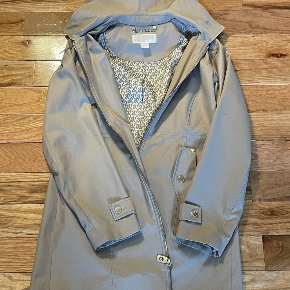 Michael Kors- Small- Jacket w/Hood